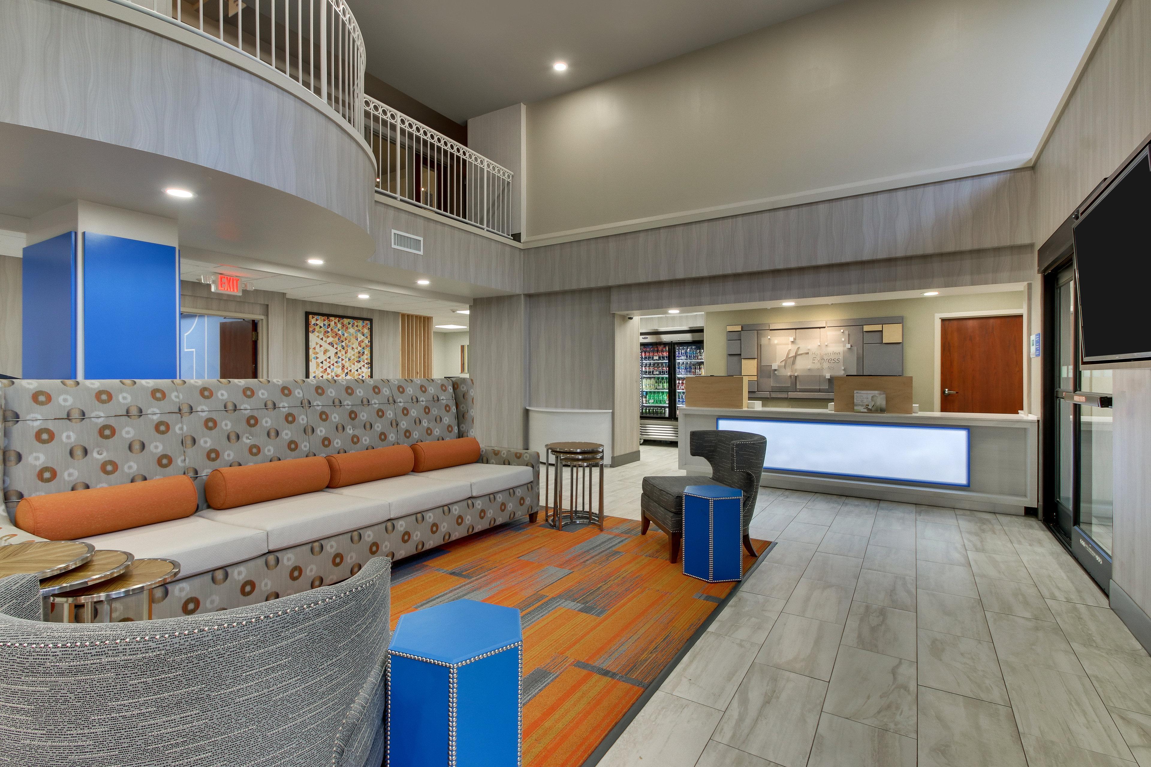 Holiday Inn Express & Suites Atlanta Perimeter Mall Hotel By Ihg Sandy Springs Exterior foto